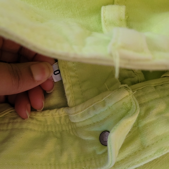 Alice + Olivia Neon Skinny Jeans - Picture 3 of 10